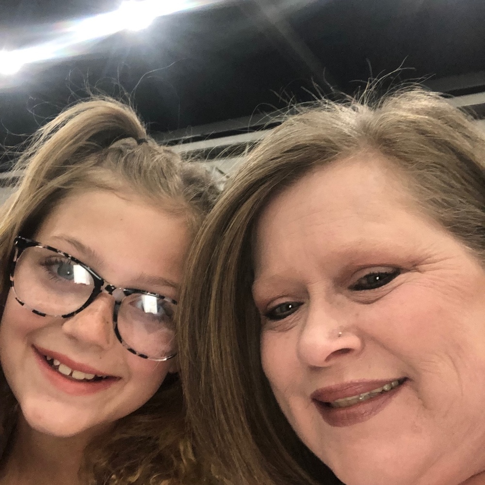 Meet your Posher, Stephanie